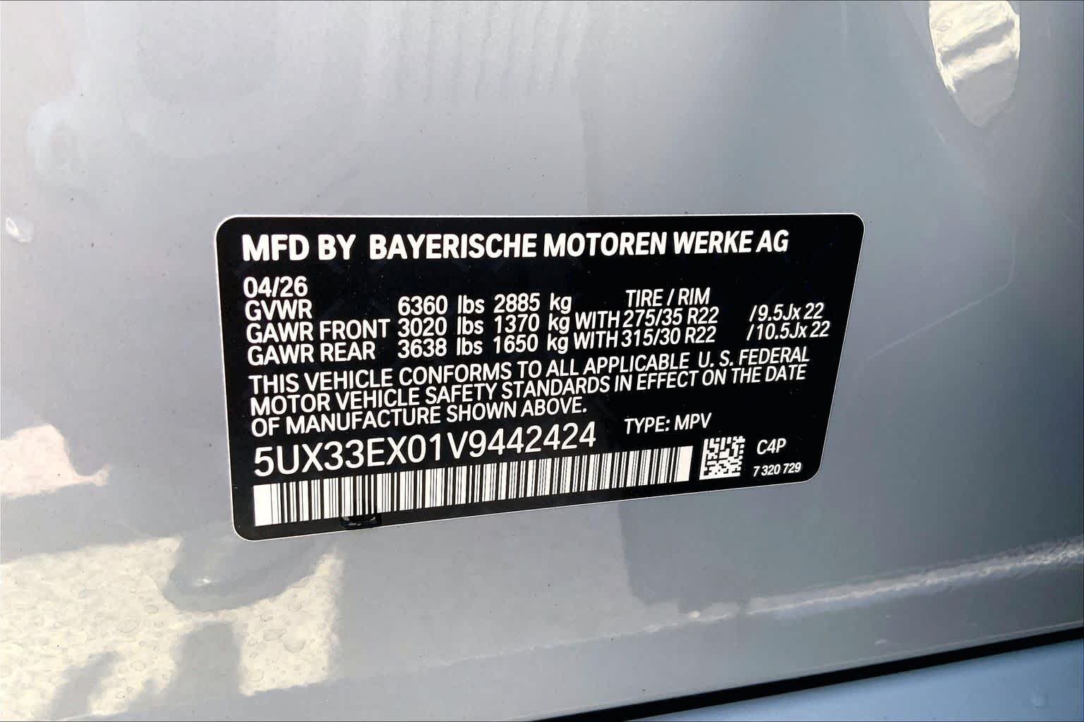 New 2027 Brooklyn Grey Metallic BMW xDrive40i image 18