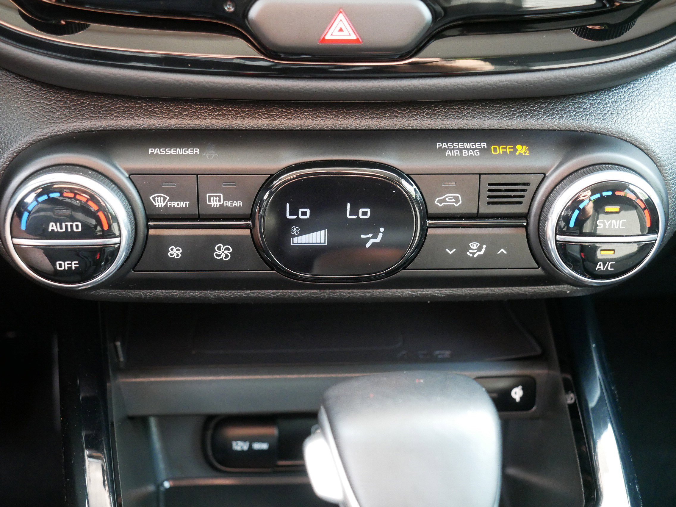 Used 2025 Snow White Pearl Kia EX image 23