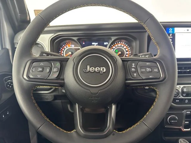 Used 2024 Silver Jeep Sport S image 18