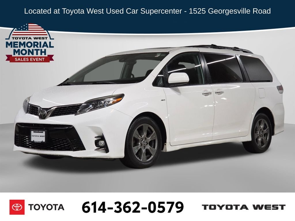 2019 Toyota Sienna SE Premium V6 7-Passenger AWD's photo