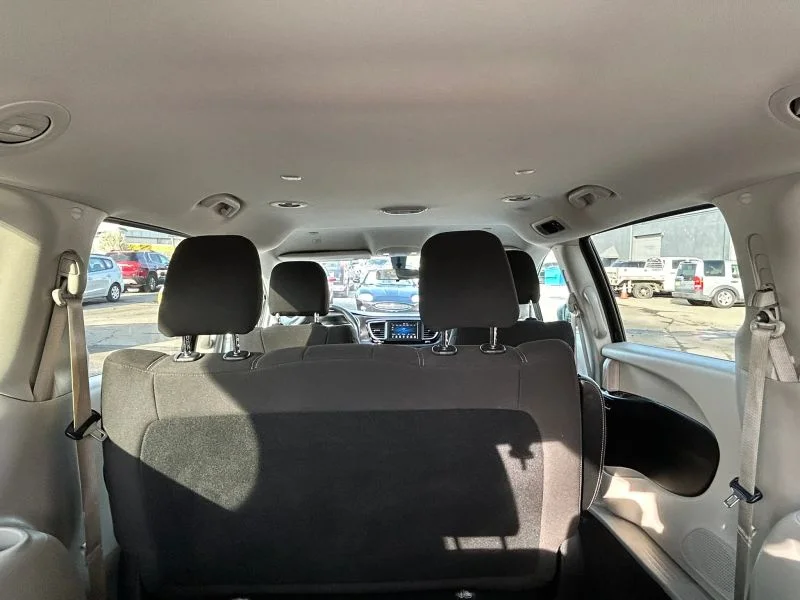 Used 2021 Black Chrysler L Minivan 4D image 50