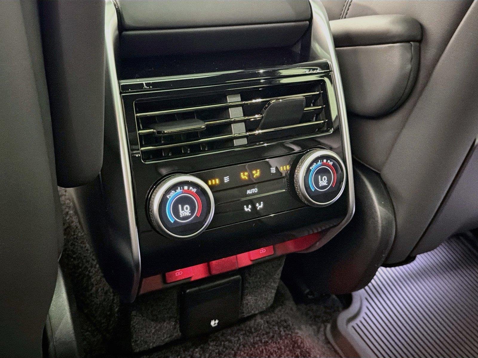 New 2027 Carpathian Grey Land Rover SE image 26