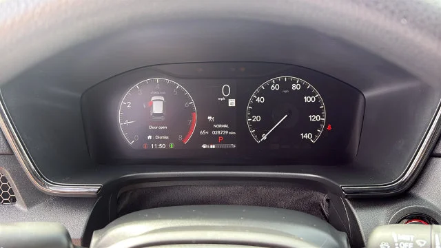 Used 2023 White Honda EX image 16