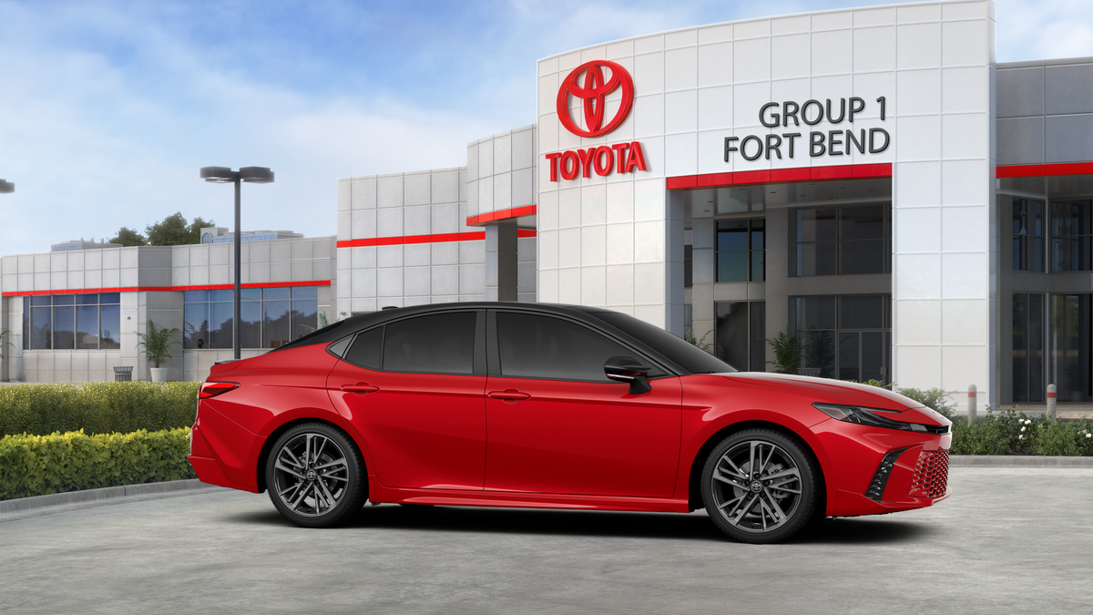 New 2026 Supersonic Red with Midnight Black Metallic roof Toyota XSE image 13