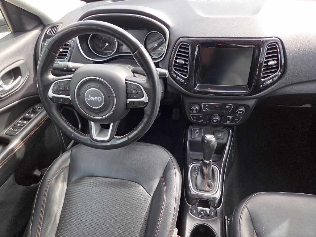 Used 2018 White Clearcoat Jeep Limited image 29