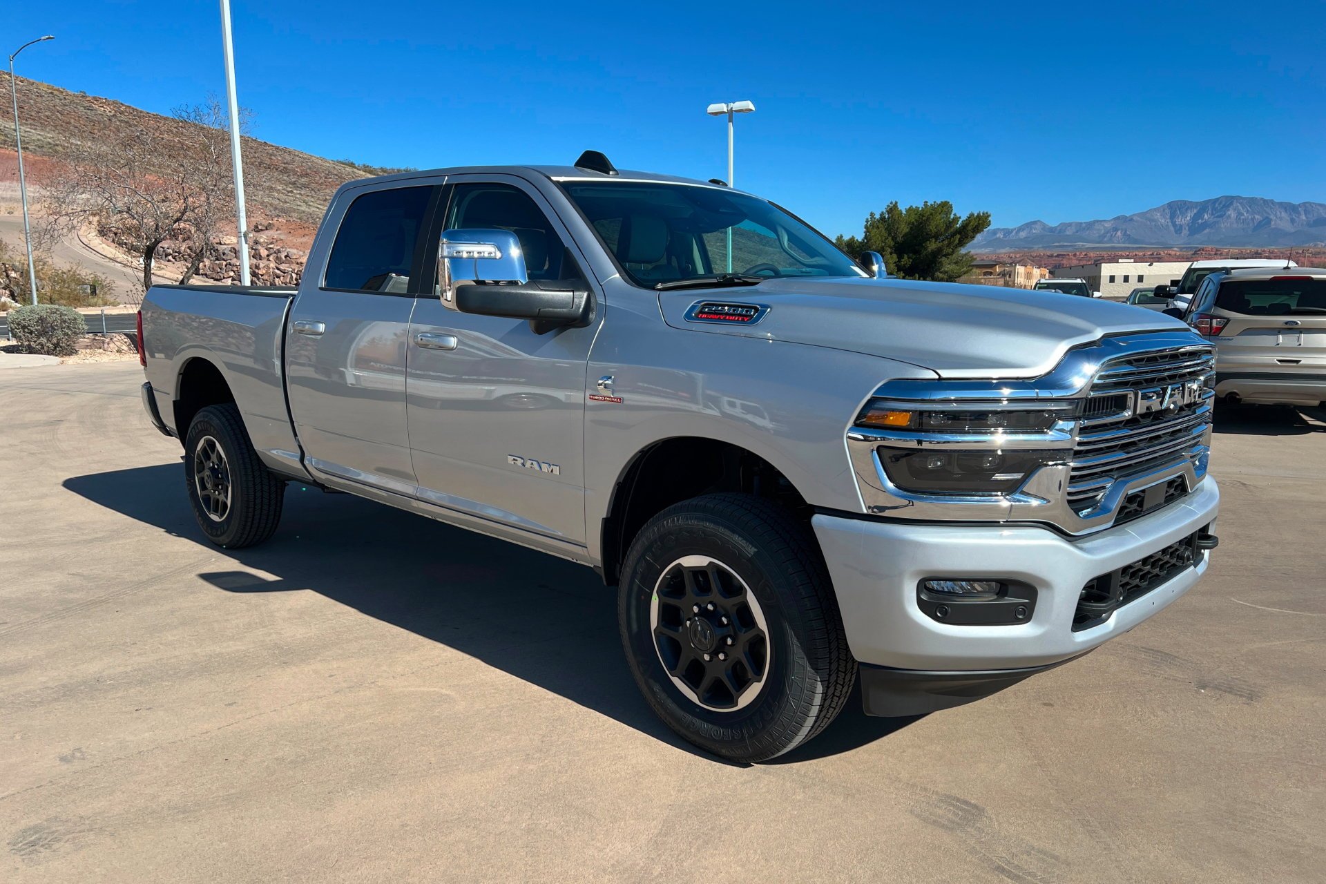 New 2026 Silver-Zynith Exterior Paint RAM Laramie image 8