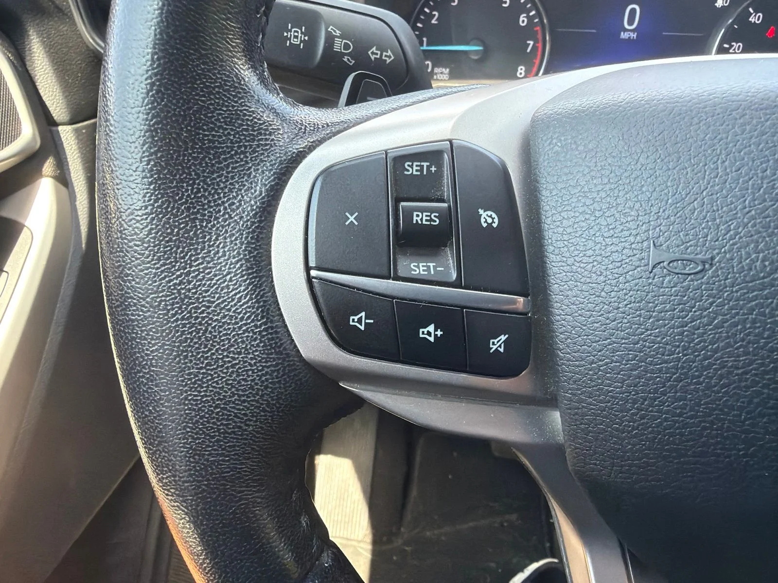 Used 2020 Black Metallic Ford XLT image 22