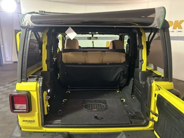 Used 2022 High Velocity Clearcoat Jeep Willys image 38