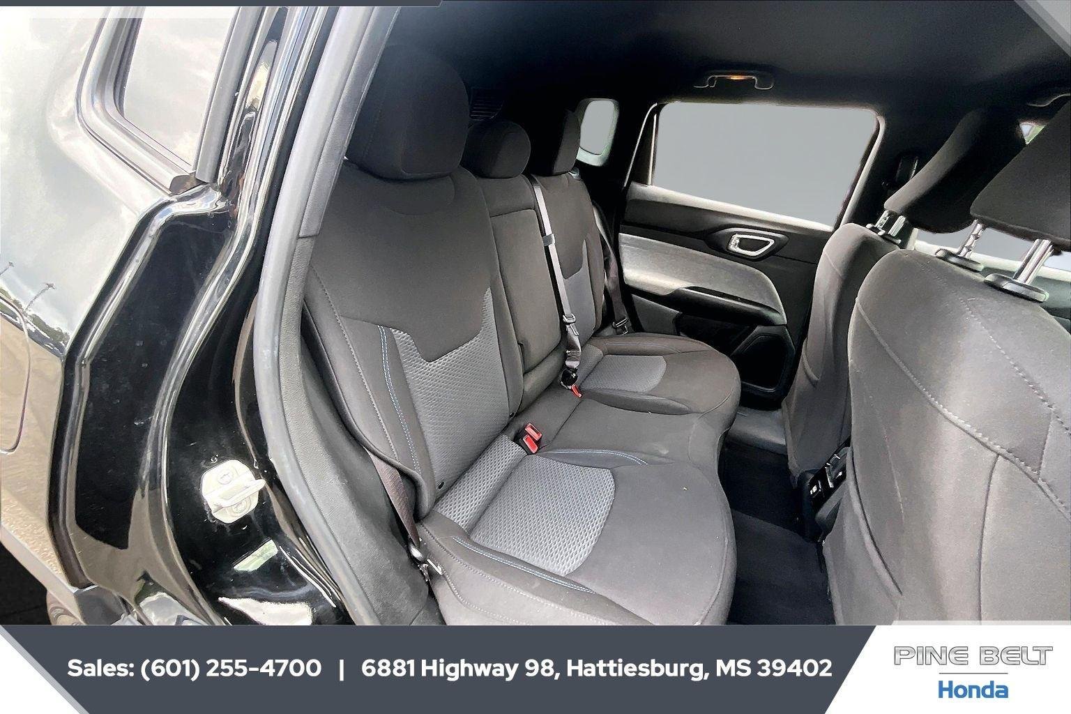 Used 2023 Diamond Black Crystal Pearlcoat Jeep Sport image 20