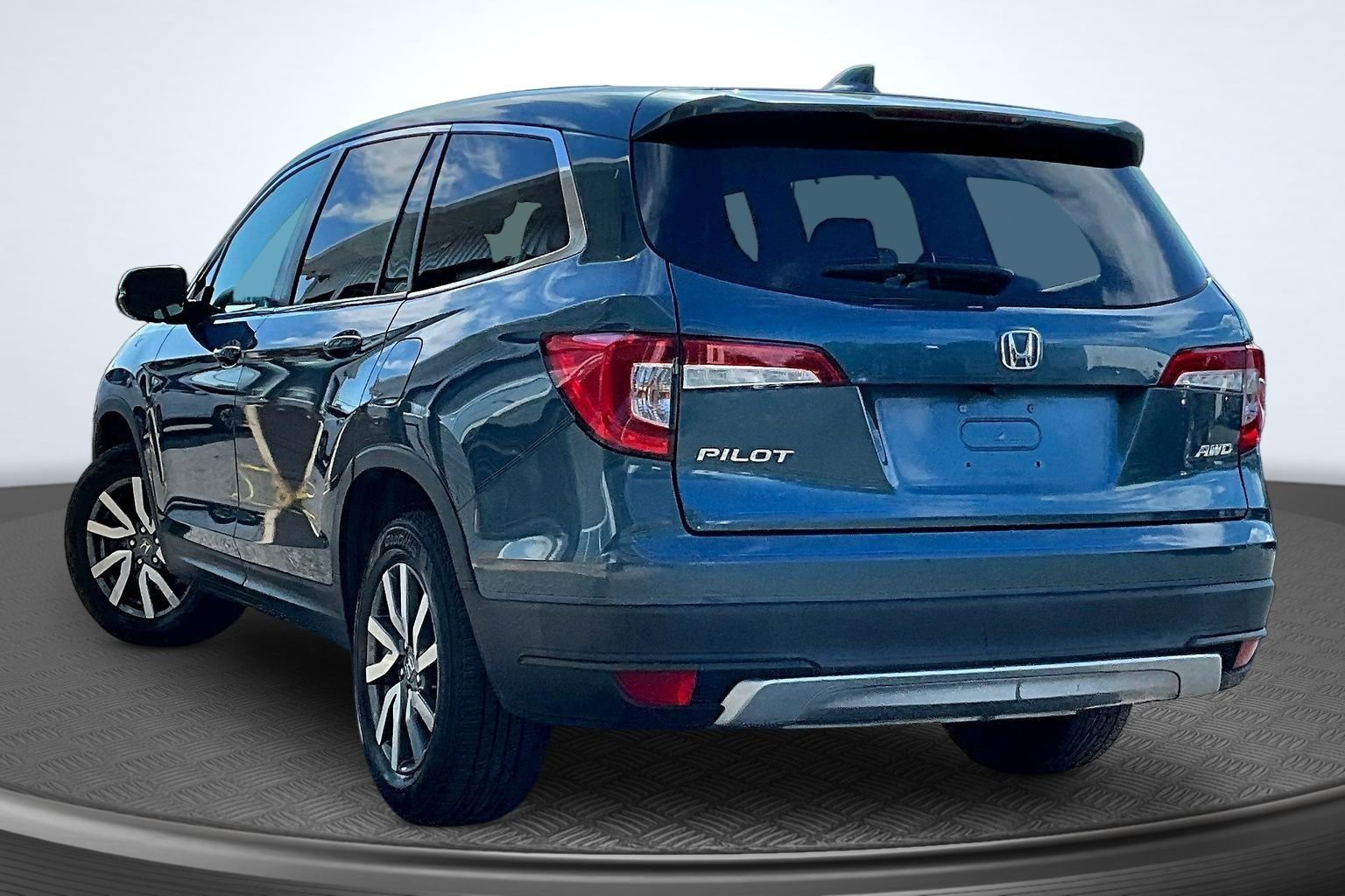 Used 2022  Honda EX-L image 4