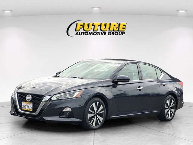Used 2019 Blue Nissan 2.5 SV image 5
