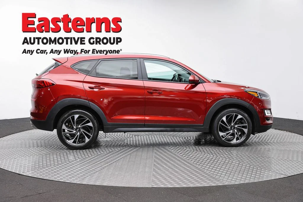 Used 2021 Red Hyundai Sport image 4