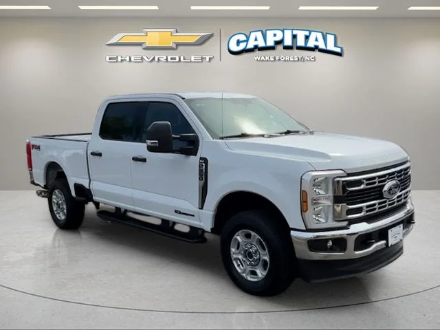 Used 2025 White Ford XLT image 7