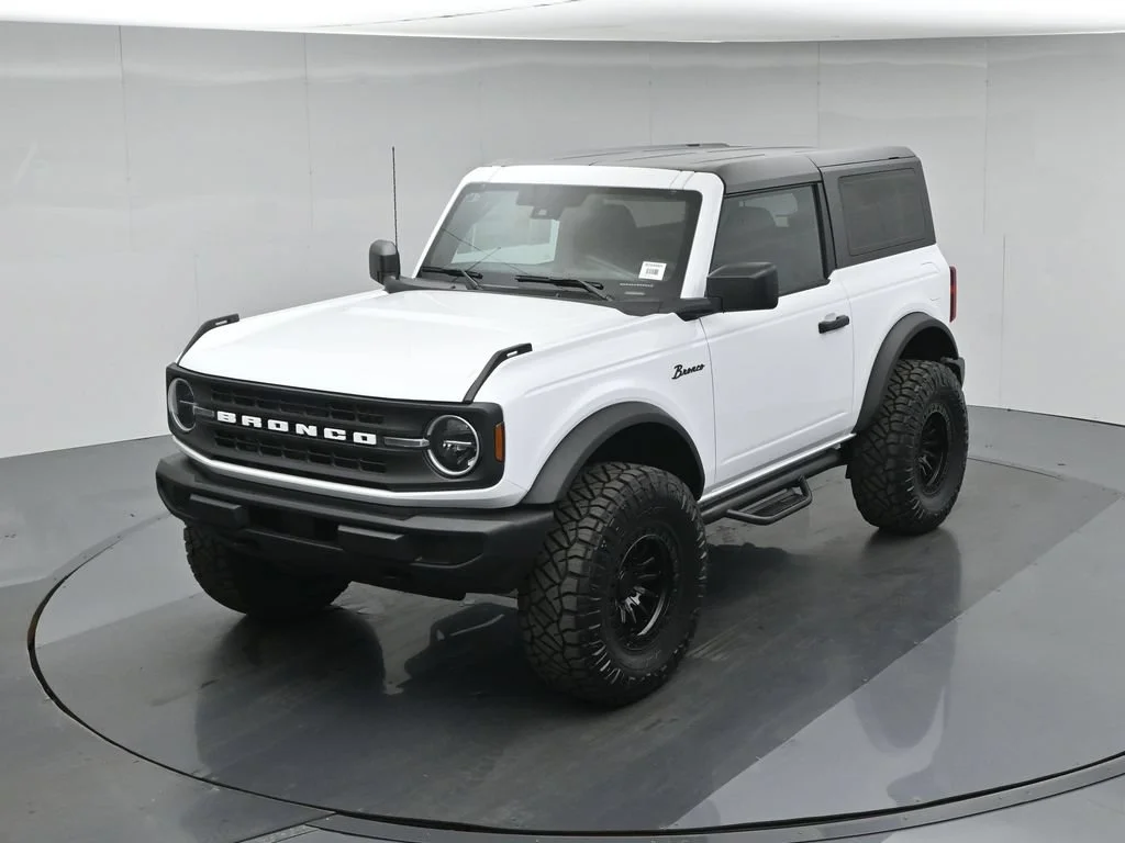 New 2026 Oxford White Ford Base image 34