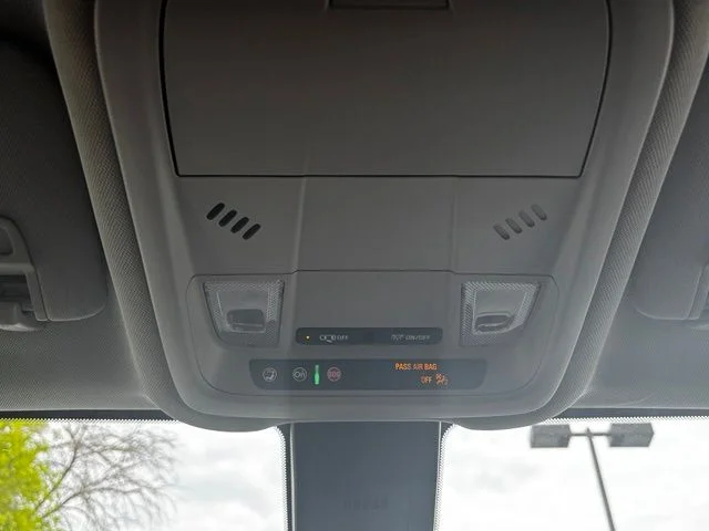 Used 2022 Gray Chevrolet LT image 18