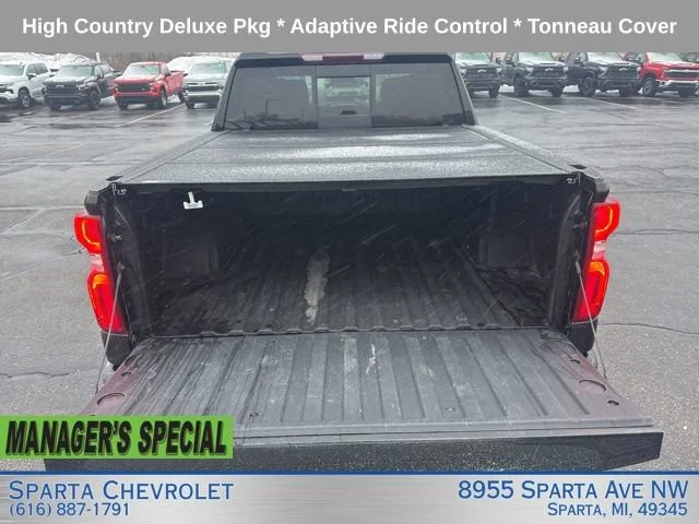 Used 2022 Black Chevrolet High Country image 26
