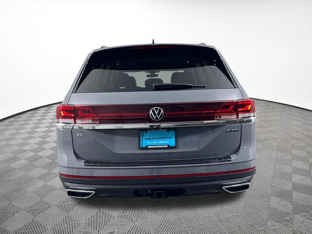New 2026 Gray Volkswagen 2.0T SE w/Technology image 10
