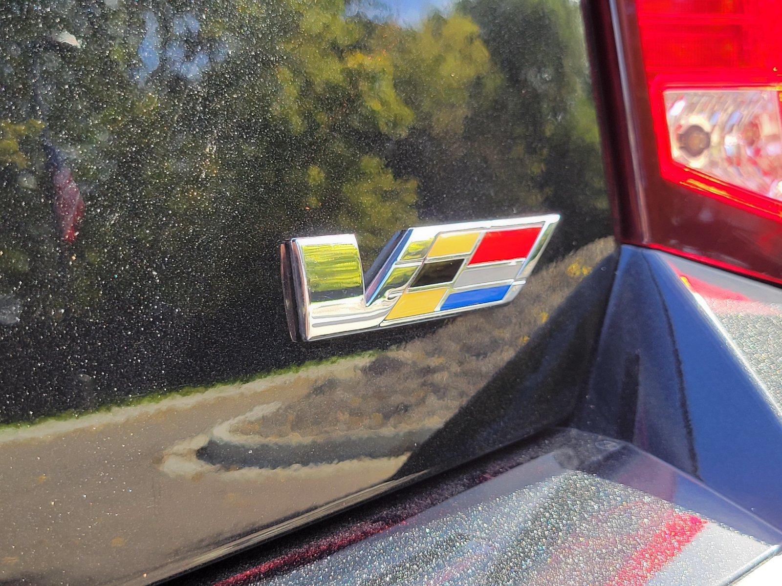 Used 2011 Black Cadillac Base image 40