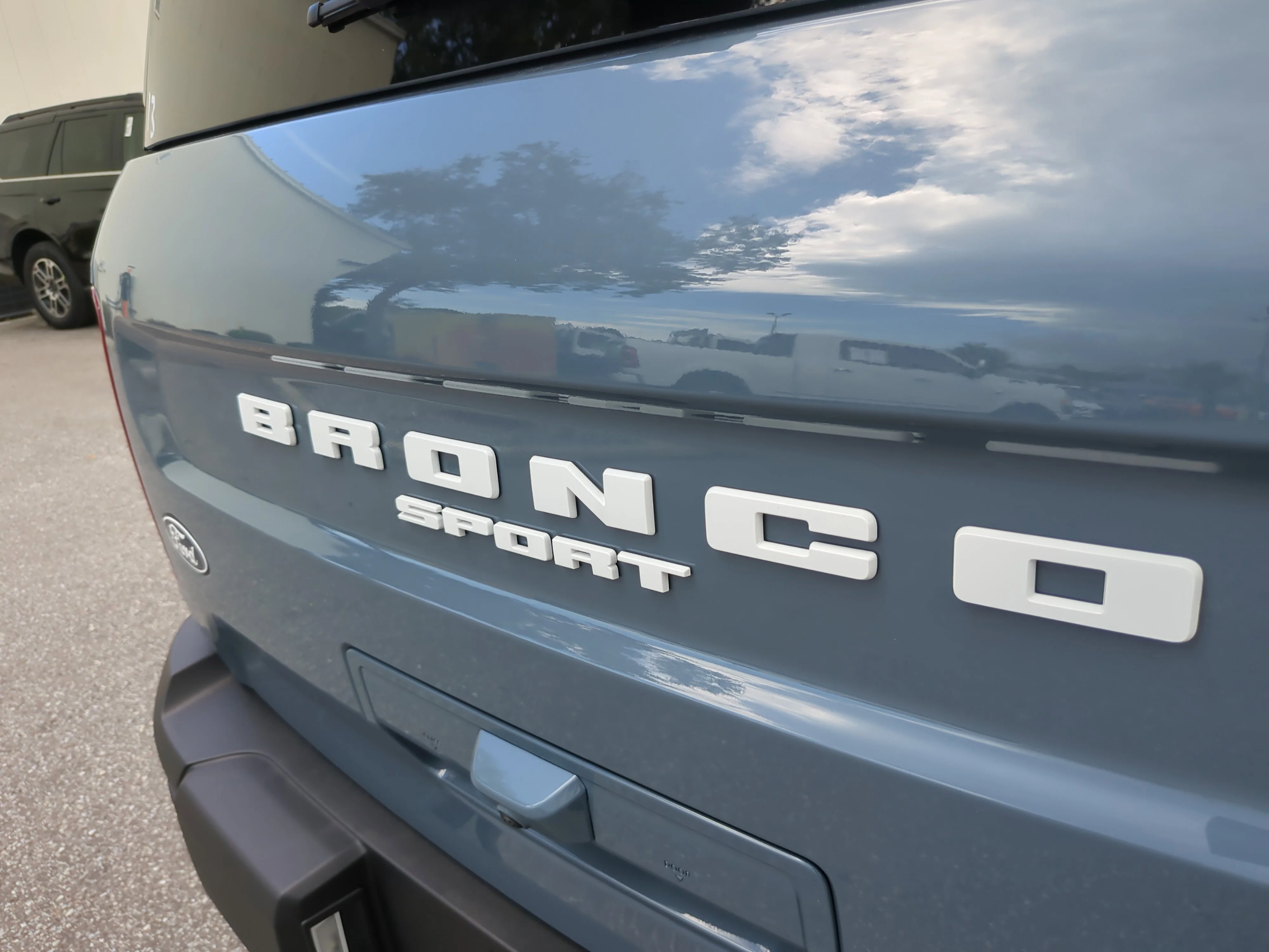 New 2026 Azure Gray Metallic Tri-Coat Ford Big Bend® image 12