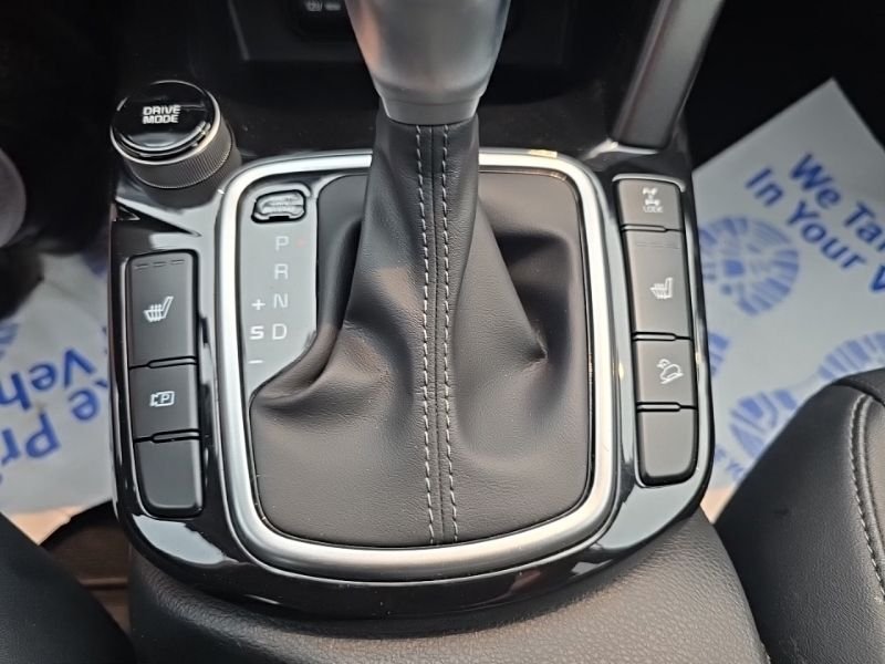 Used 2024 Gray Kia EX image 21