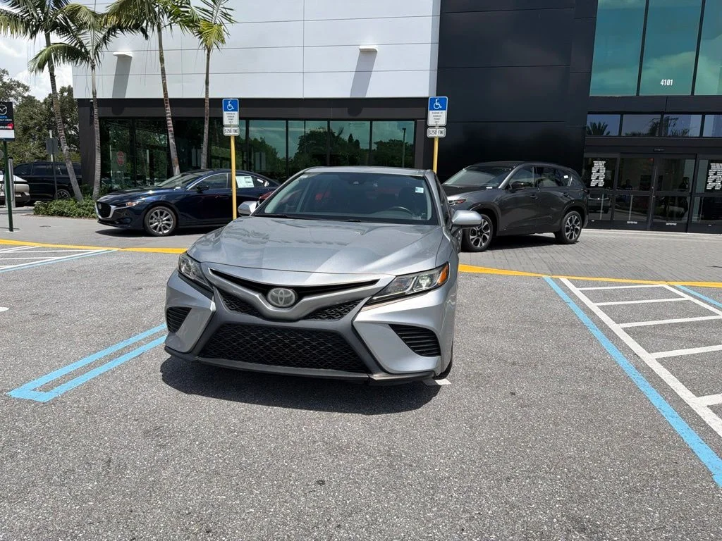 Used 2020 Celestial Silver Metallic Toyota SE image 2