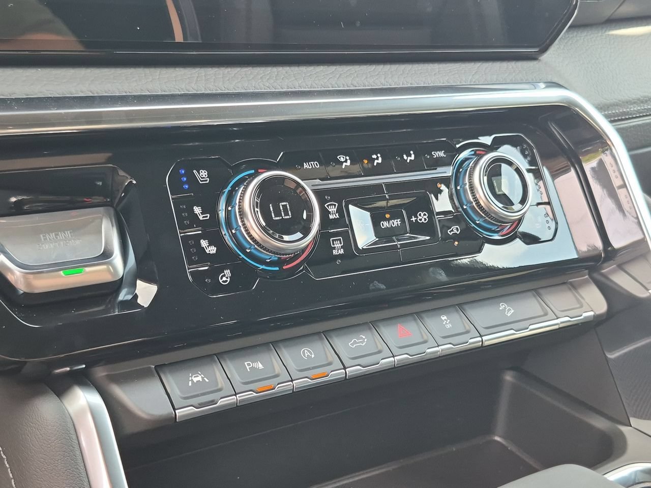 2026 GMC Sierra 1500 Denali - Photo 11