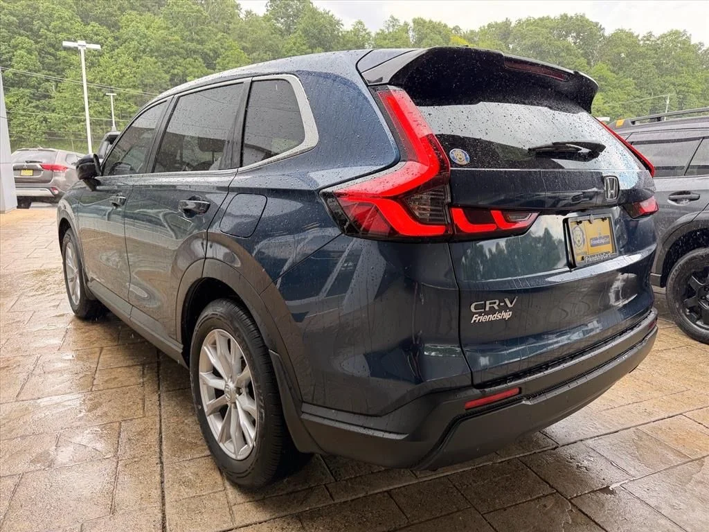 Used 2024  Honda EX image 5
