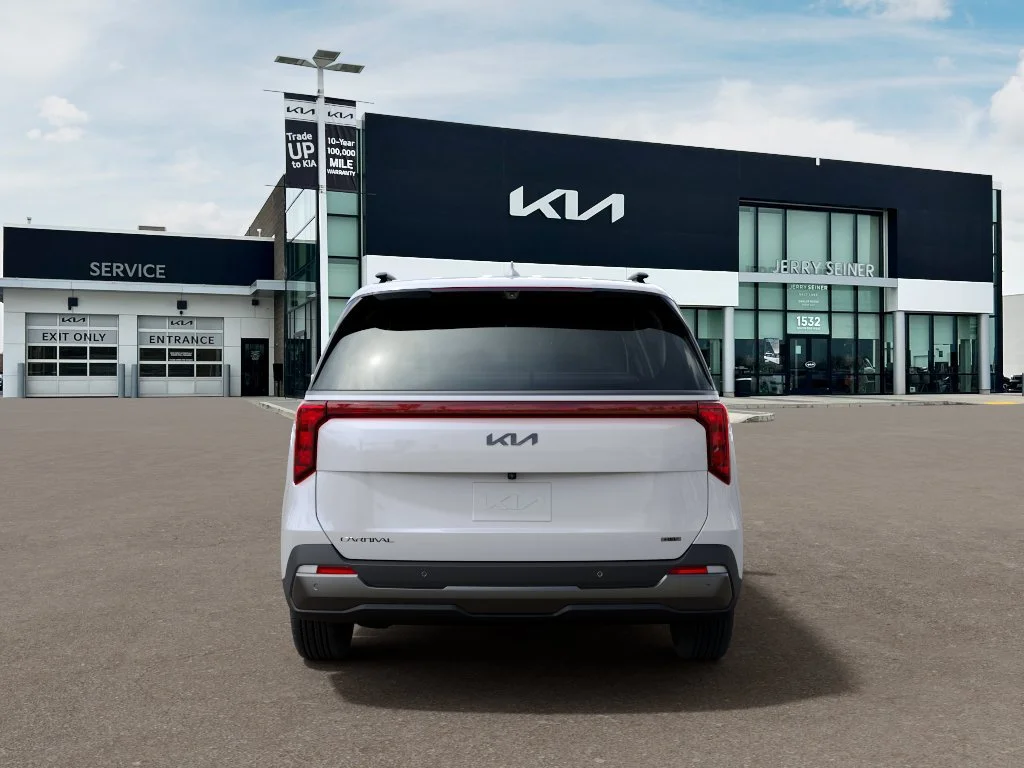 New 2027 Snow White Pearl Kia SX image 5