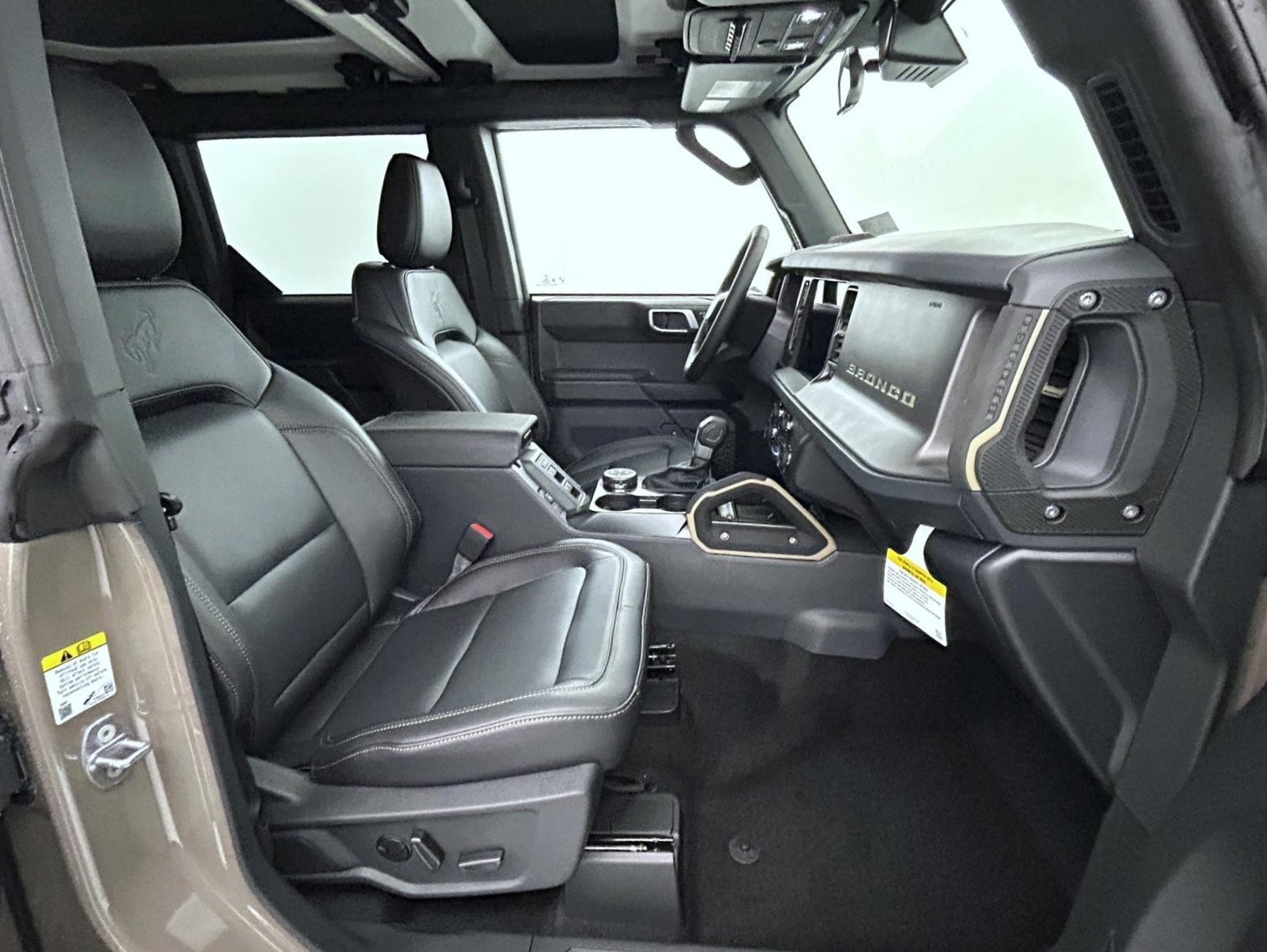 New 2026 Marsh Gray Ford Badlands image 15