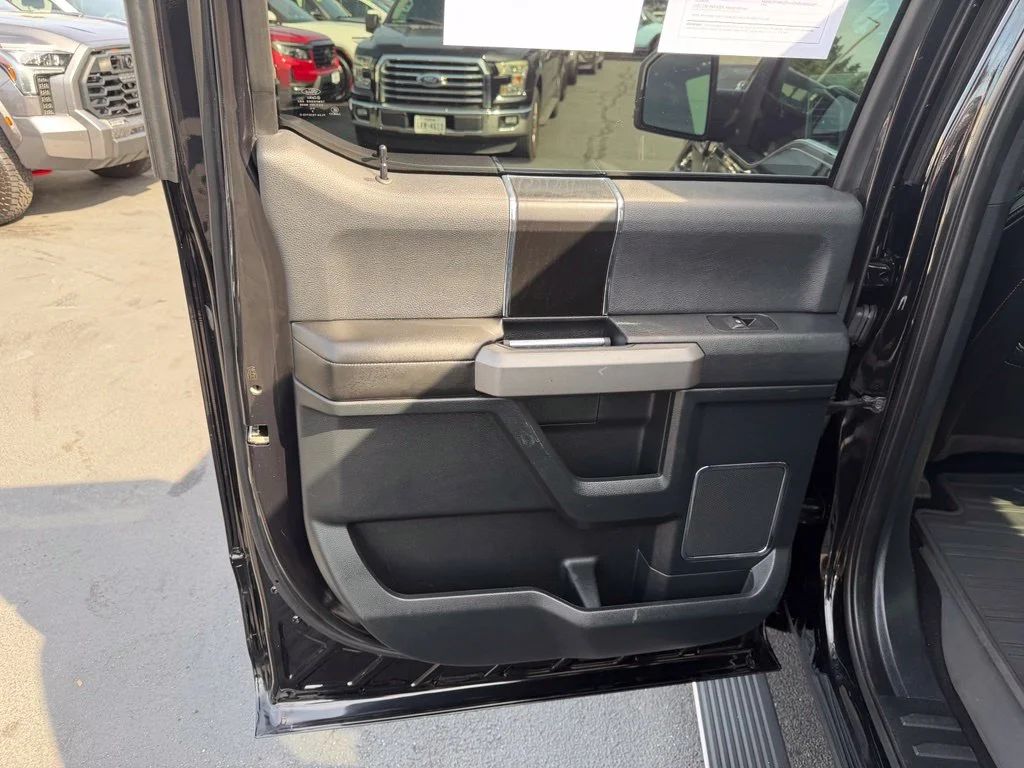Used 2019 Agate Black Metallic Ford Platinum image 15