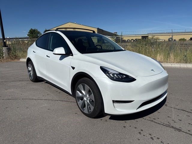 2021 Tesla Model Y Long Range Dual Motor All-Wheel Drive's photo