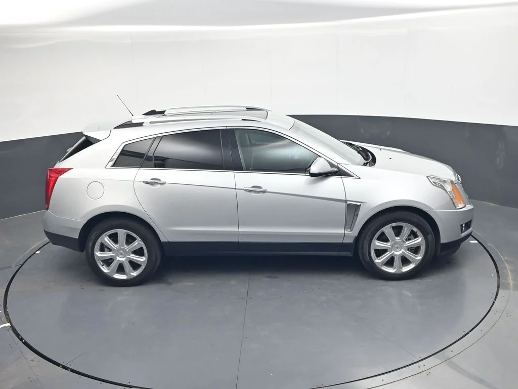 Used 2015 Radiant Silver Metallic Cadillac Performance image 22