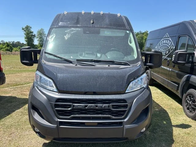 Used 2023 Black Ram High Roof image 17