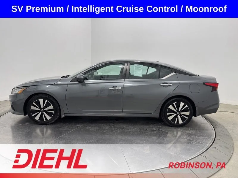 Used 2021 Gray Nissan 2.5 SV image 4