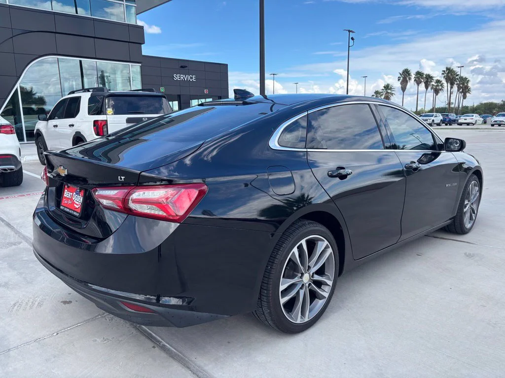Used 2022 Black Chevrolet LT image 6