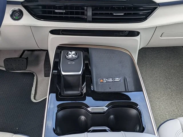 2026 Buick Enclave Avenir - Photo 19