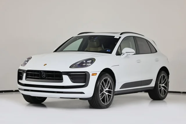 2026 Porsche Macan 2026 Porsche Macan  4D Sport Utility
