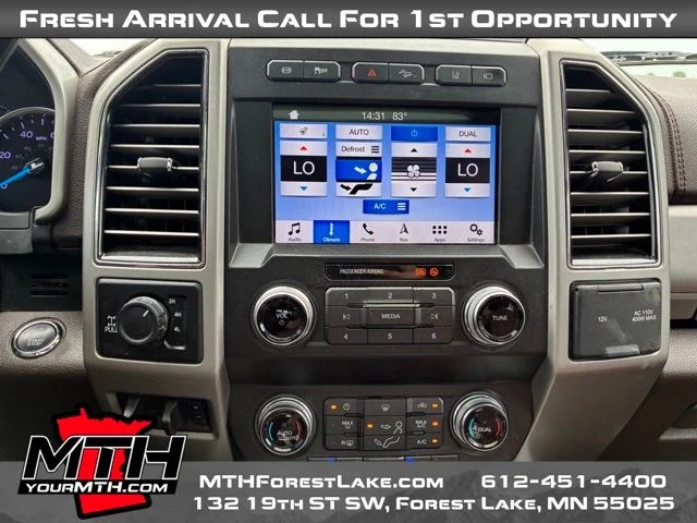 Used 2019 Red Ford King Ranch image 12