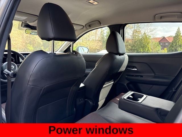 Used 2026 Brown Nissan SR image 22