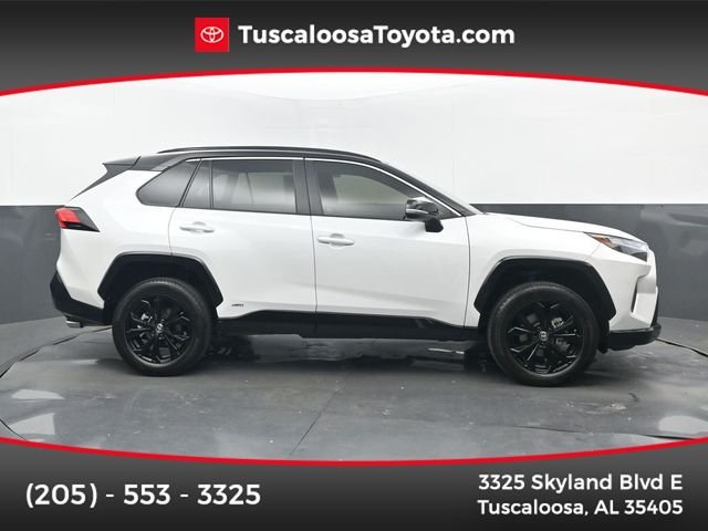 Used 2023 Wind Chill Pearl/Midnight Black Metallic Toyota XSE image 1