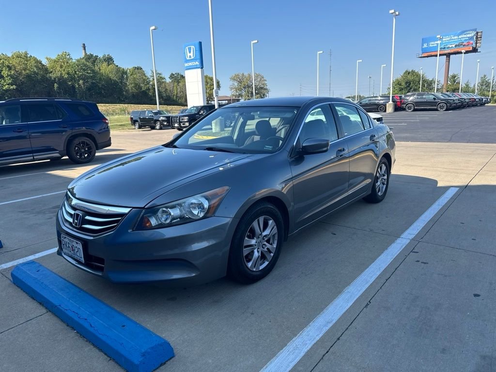 Used 2012  Honda LX-P image 2