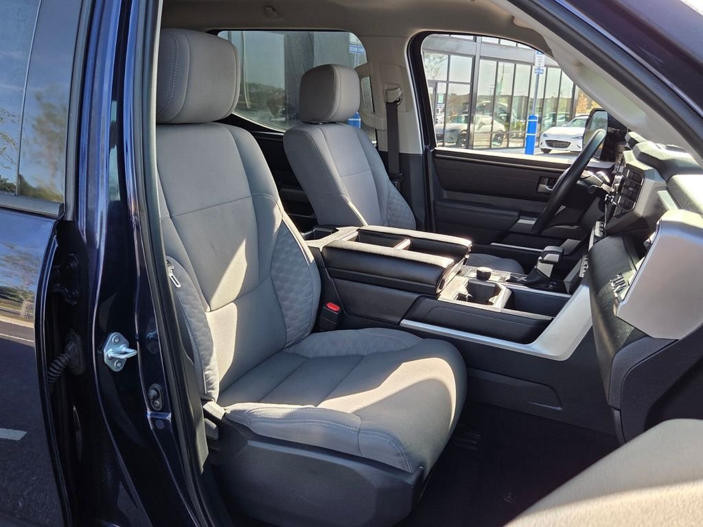 2023 Toyota Tundra SR5 - Photo 17