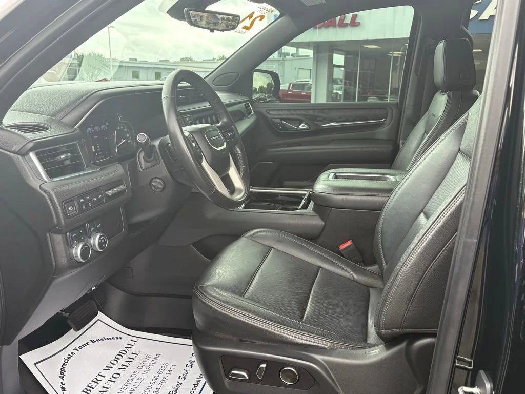 Used 2021 ONYX BLACK GMC Denali image 11