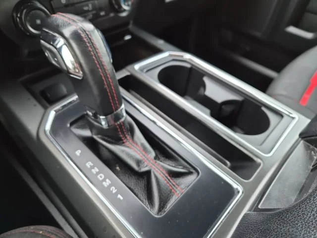 Used 2016 Gray Ford XLT image 17