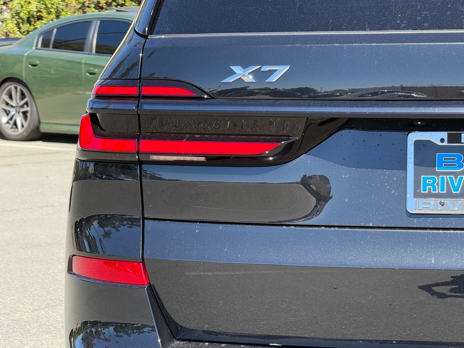 New 2027 Black Sapphire Metallic BMW xDrive40i image 15