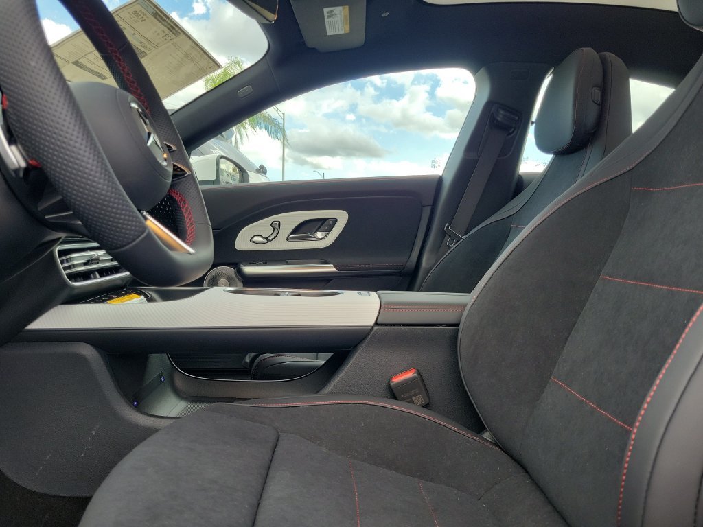 New 2027 Polar White Mercedes-Benz CLA 220 image 19