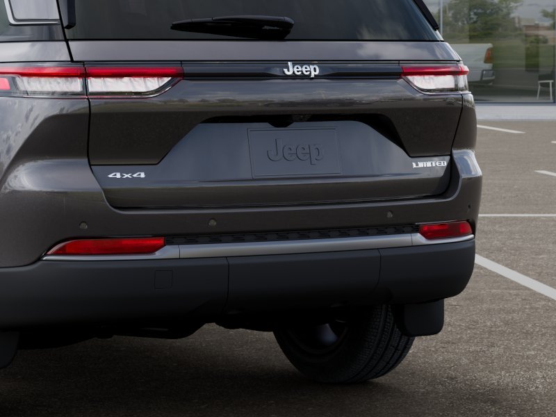 New 2026 Baltic Gray Metallic Clear-Coat Exterior Paint Jeep Limited image 39