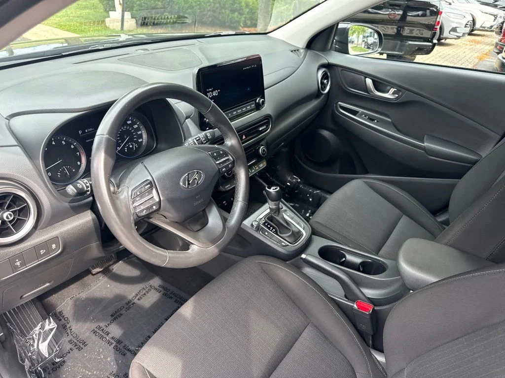 Used 2023 Abyss Black Hyundai SEL image 16