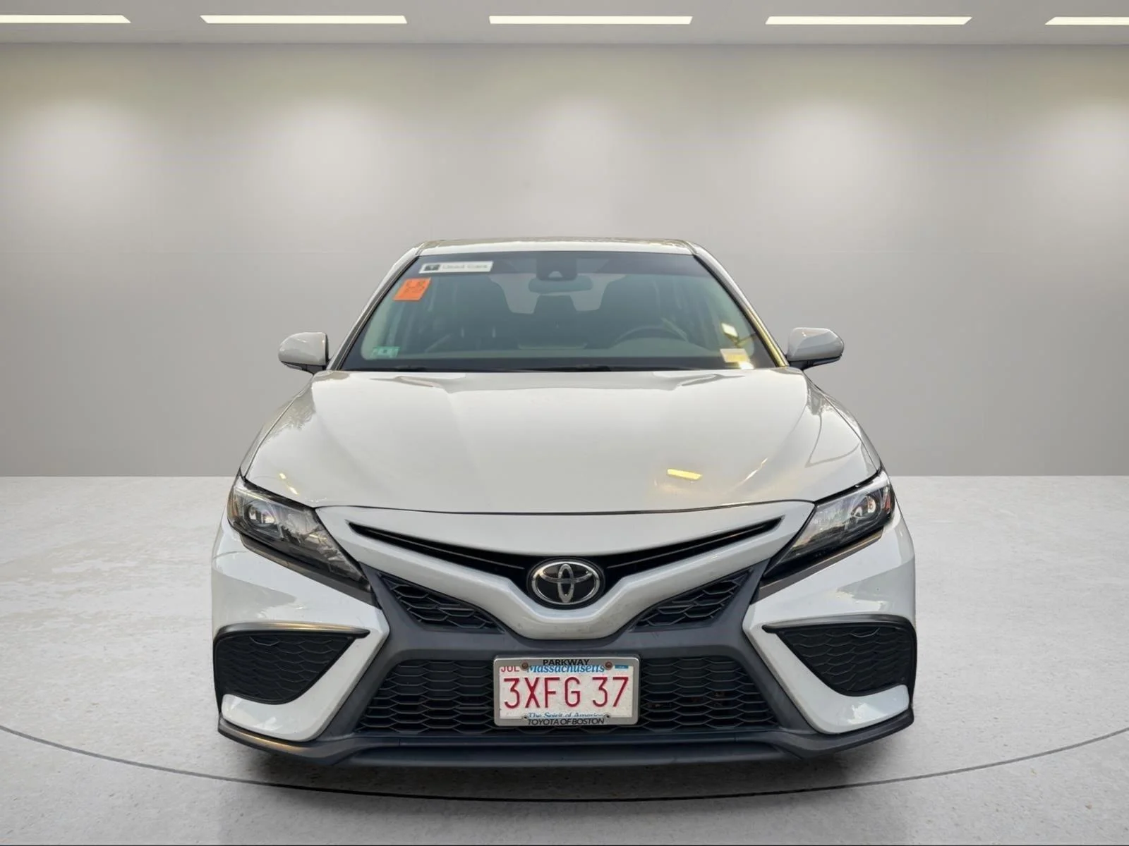 Used 2023 Predawn Gray Mica Toyota SE image 21