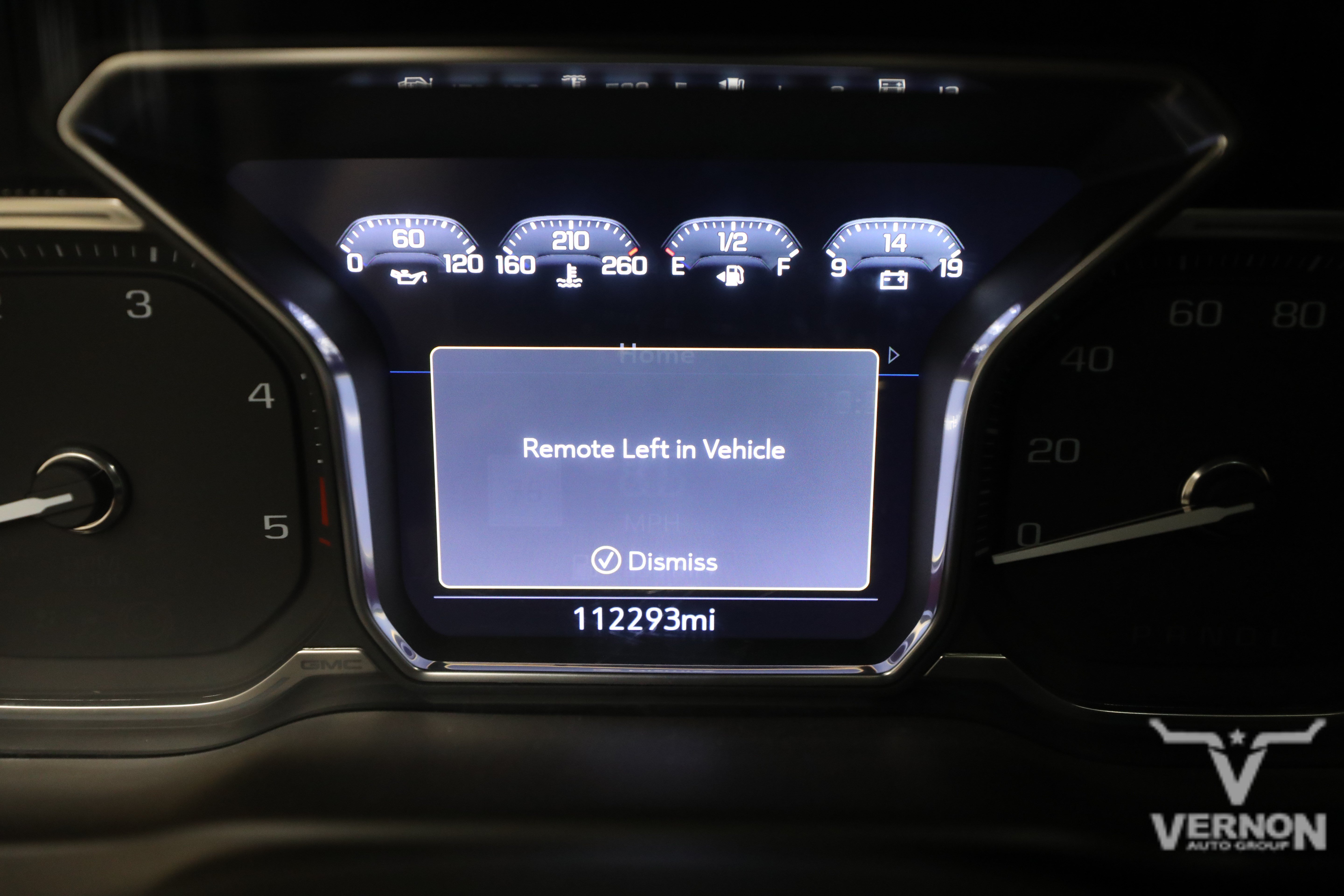 Used 2020 White Frost Tricoat GMC Y image 9